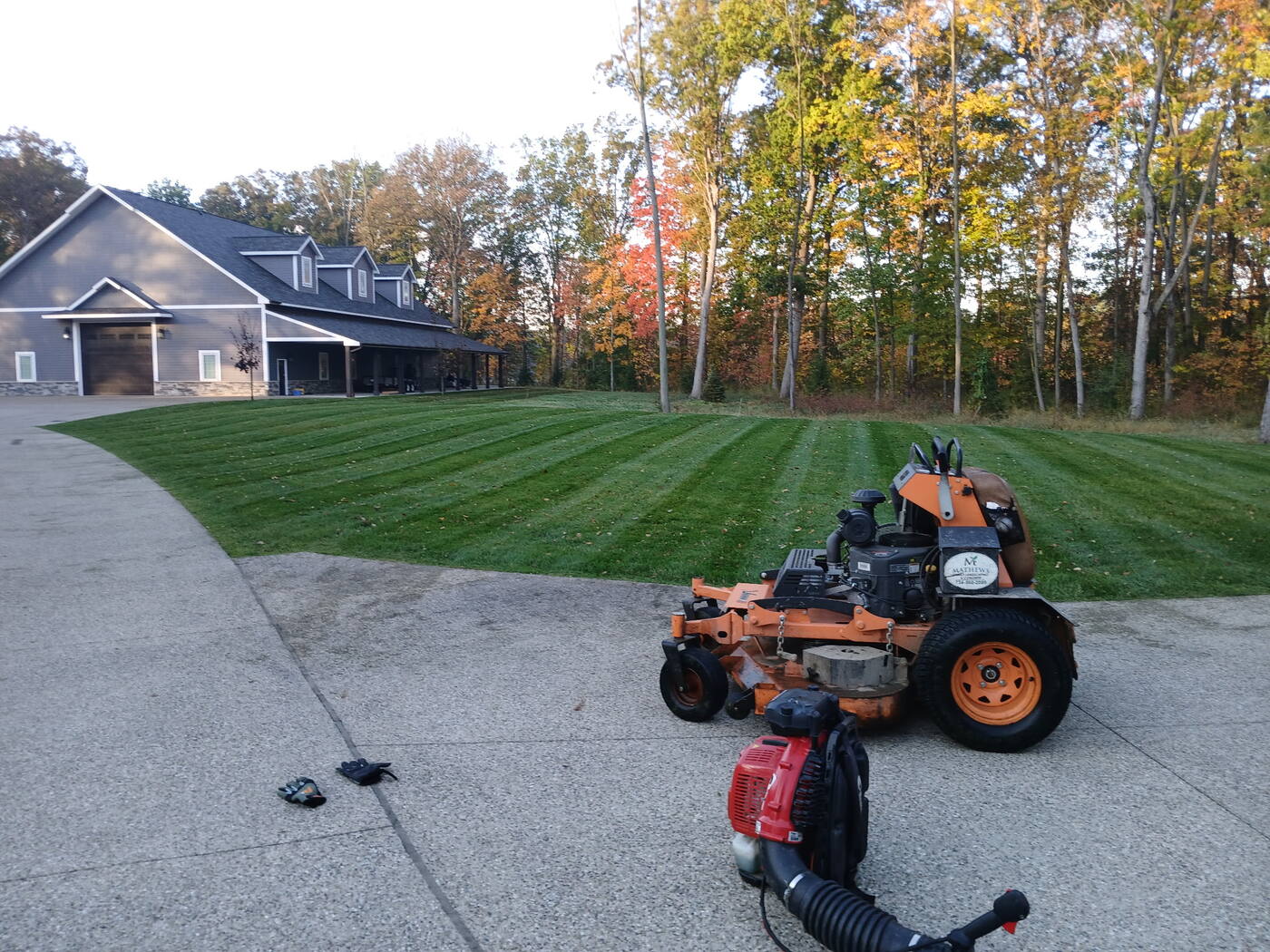 Lawn Crew & Crew Leaders